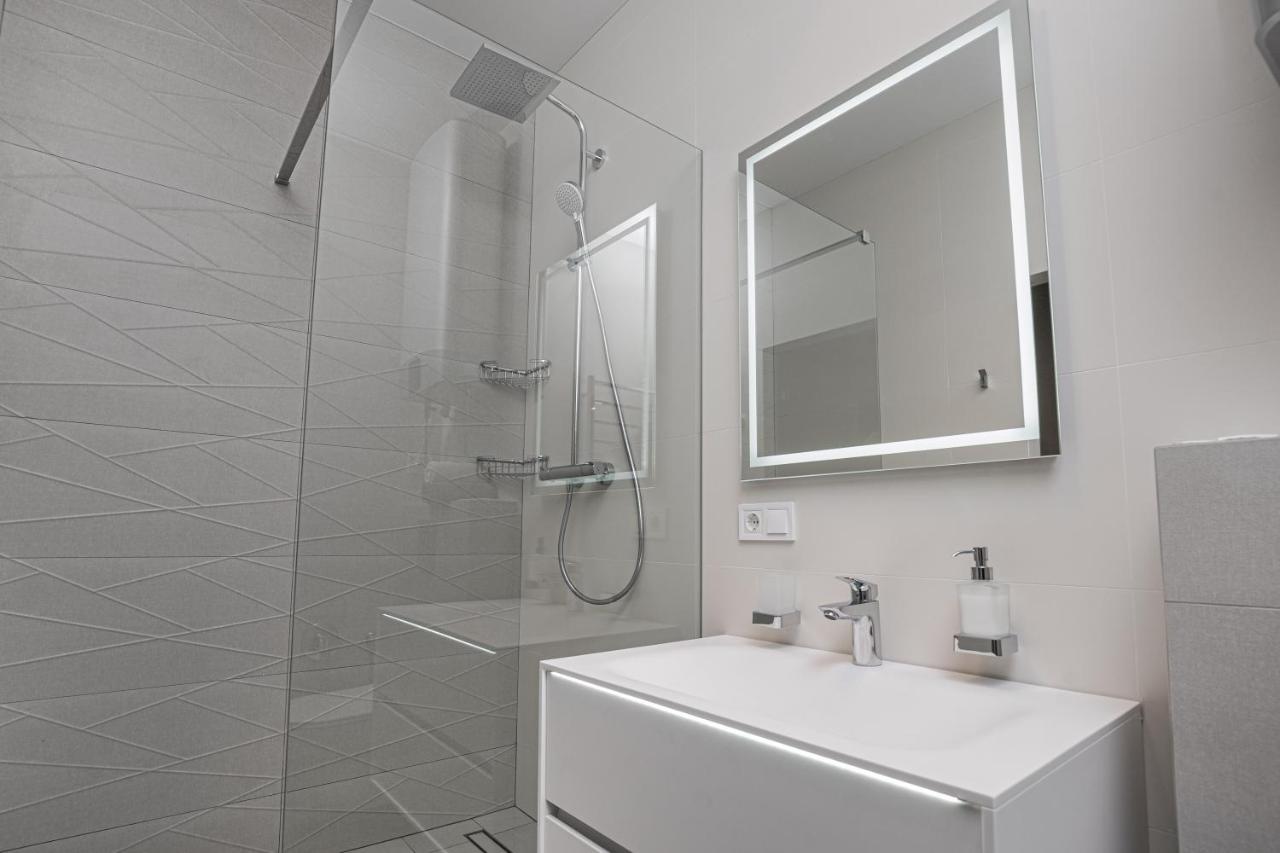 Pearl 45 Panoramic Sea View Apartment Oděsa Exteriér fotografie