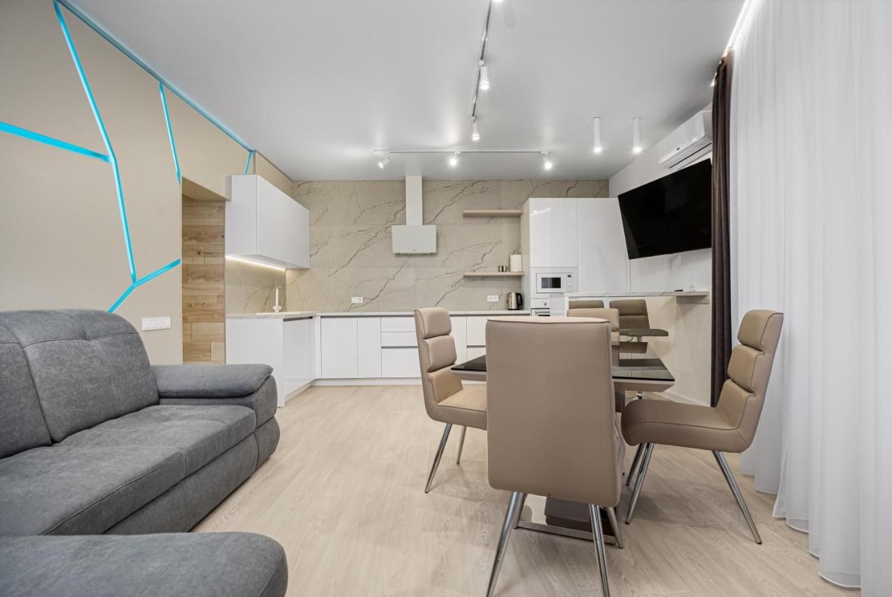 Pearl 45 Panoramic Sea View Apartment Oděsa Exteriér fotografie